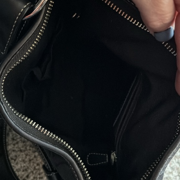 Coach Handbag - Picture 7 of 8